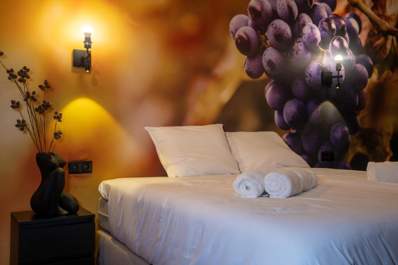 Hotel Four Geldrop Buitenkant foto